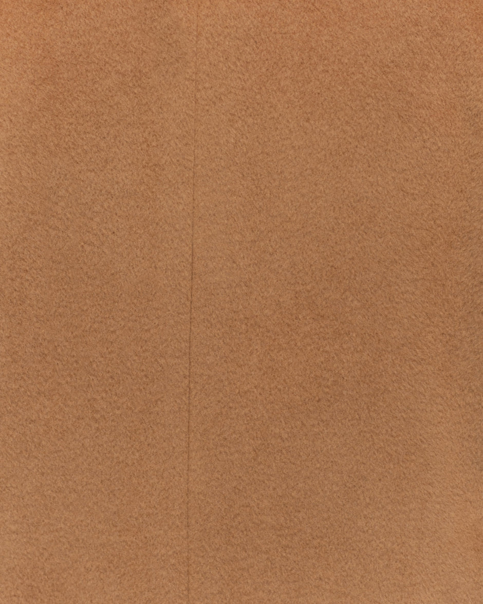 Пальто з поясом із вовни