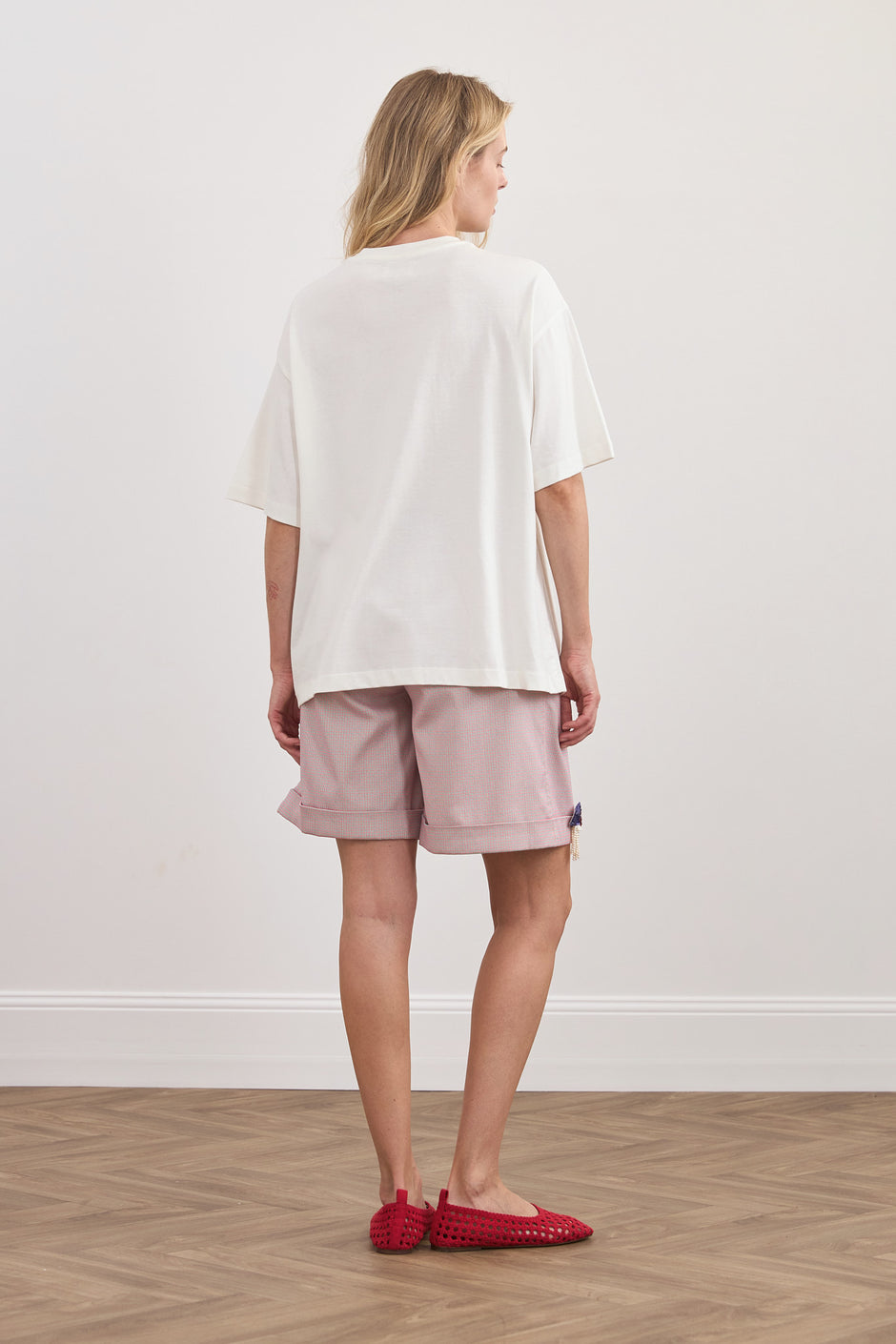 Футболка з магнітами