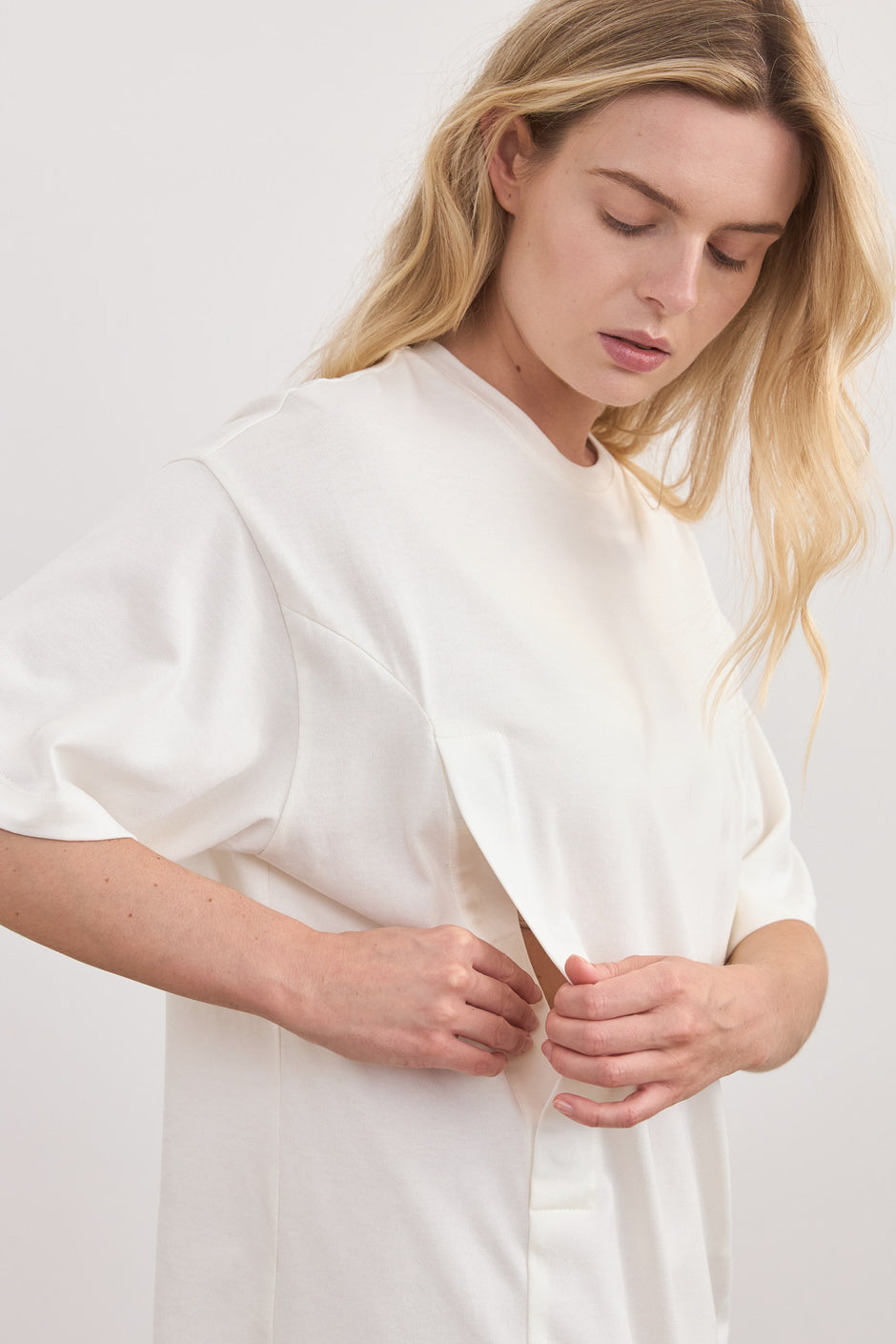 Футболка з магнітами