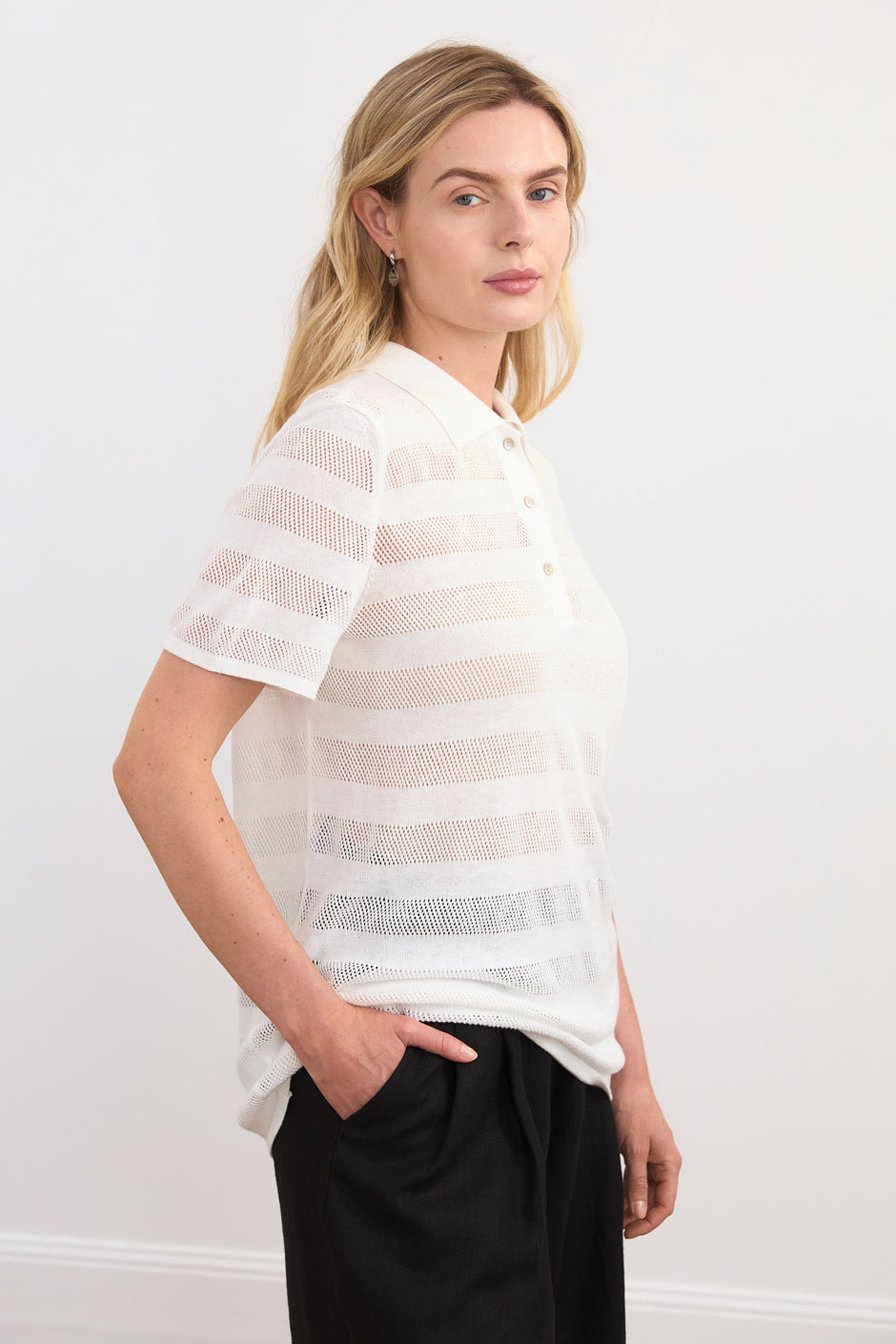 Смугасте біле поло