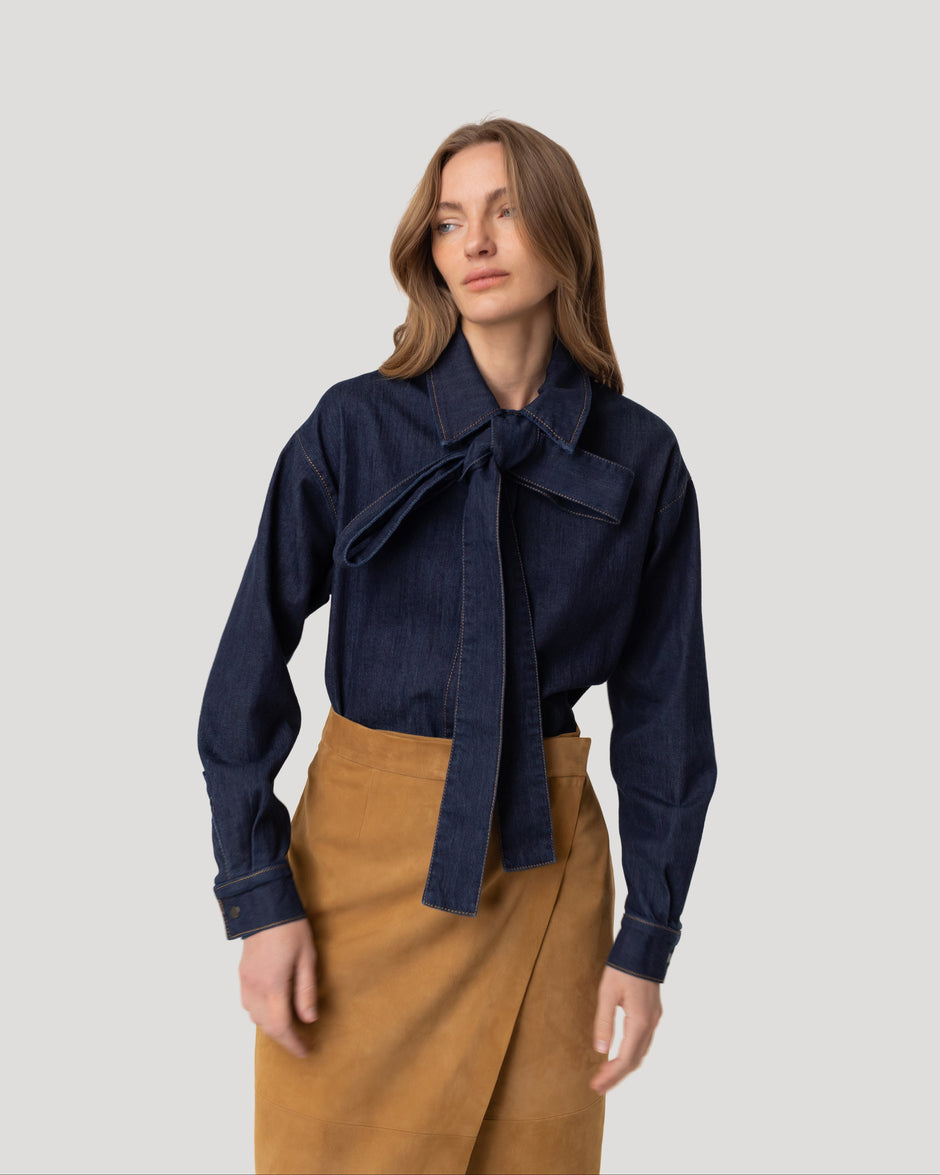 Джинсова сорочка з бантом